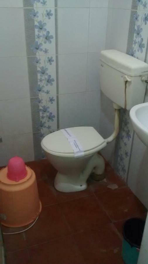 Central Saphire Residency-Only For Indians Chennai Exterior photo